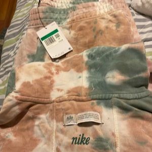 Nike Sweat Suit Women’s Tye Dye New